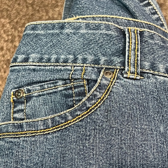 🥗Three pairs of capris - Picture 7 of 12